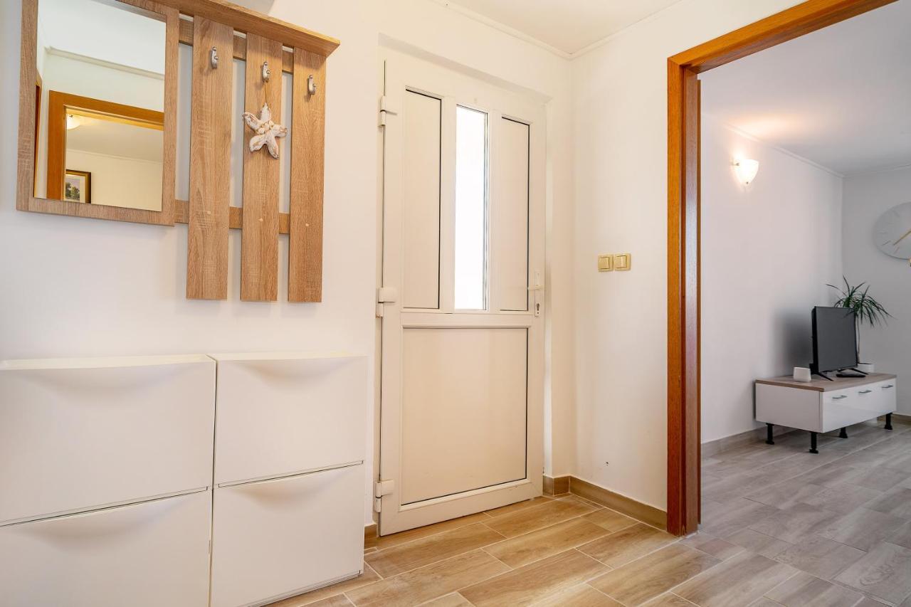 Ara-Bane Apartment Baska  Luaran gambar